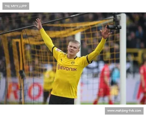 曼城反击效率解析：哈兰德跑位助萨维尼奥助攻